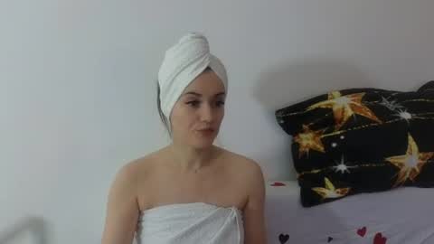 JustAnne online show from August 4, 7:43 pm