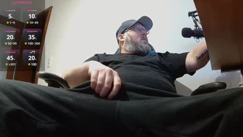 Just Flo ---  online show from January 24, 7:39 pm