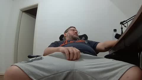 Just Flo ---  online show from March 31, 9:04 pm