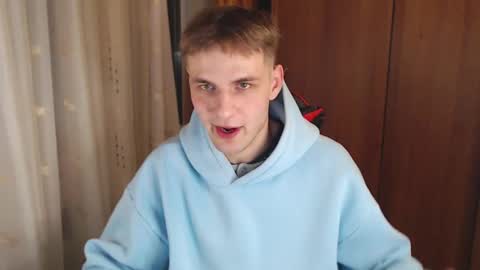 Justin online show from December 5, 9:12 pm