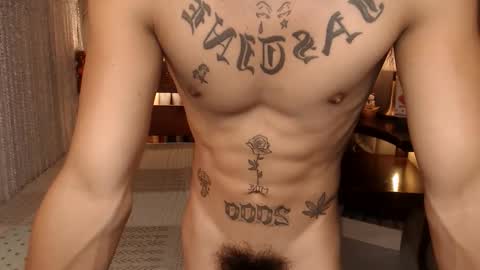 justine_hunk online show from October 28, 4:57 am