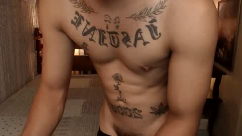 justine_hunk online show from June 14, 6:48 am