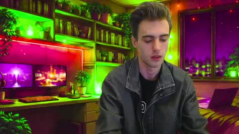 Hologram Guy online show from June 2, 5:09 am