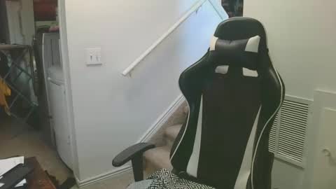 justintym69 online show from March 12, 7:47 pm