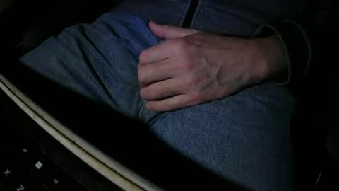 Snapshot of justme39057 chatting on September 22, 6:01 pm Justme39057 online show from September 22, 6:01 pm