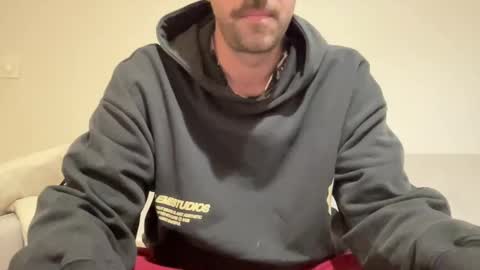 justmeandyou00 online show from January 7, 4:37 pm