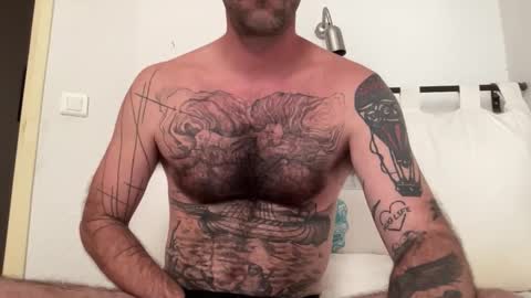 justmeandyou00 online show from October 6, 2:13 pm