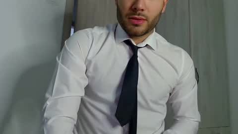 Justin online show from February 20, 5:55 am