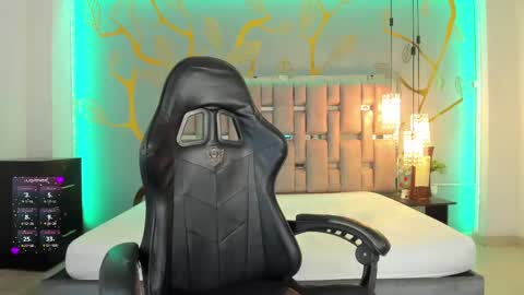 Jyn online show from February 22, 6:08 pm