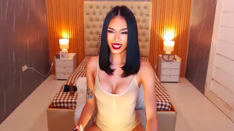 Snapshot of jynxocean chatting on February 13, 9:41 am Jynx online show from February 13, 9:41 am