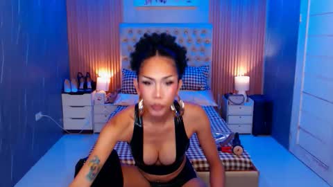 Snapshot of jynxocean chatting on October 12, 5:26 pm Jynx online show from October 12, 5:26 pm