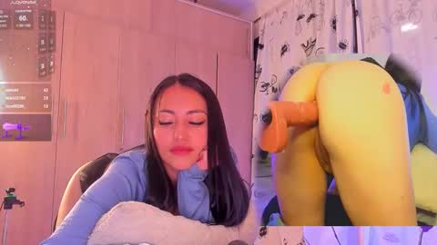  Karolin  online show from April 11, 1:21 am