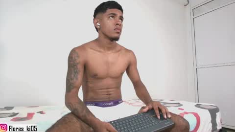 k_florez online show from April 28, 12:09 pm