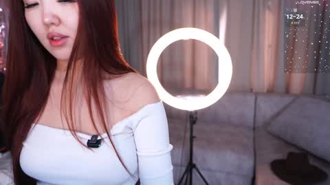 Amely online show from September 17, 4:16 am