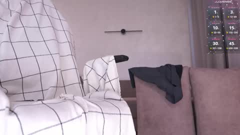 Amely online show from February 27, 8:24 am