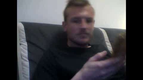 kaaszmaar online show from January 9, 9:42 pm