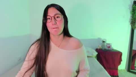 ChloeIndependient model online show from March 9, 3:05 pm