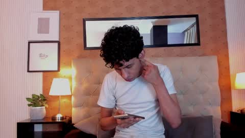 kai online show from April 2, 3:36 am