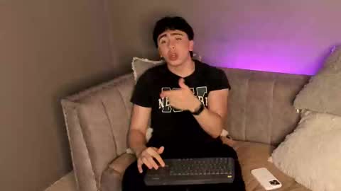 kaily_foxter online show from December 27, 10:37 pm