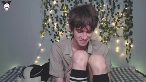 slutkai online show from December 14, 10:38 pm