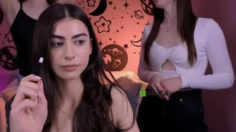 Kaisy online show from April 14, 1:14 pm