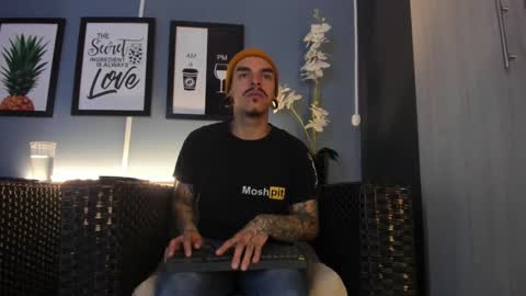 Kale online show from October 15, 11:11 am