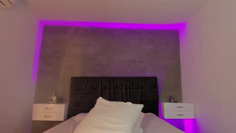 Carolina   online show from March 11, 6:08 pm