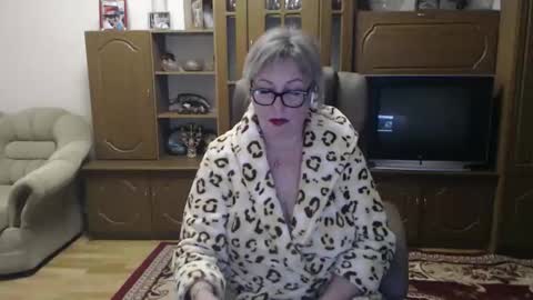 kalliiina online show from December 15, 5:09 pm