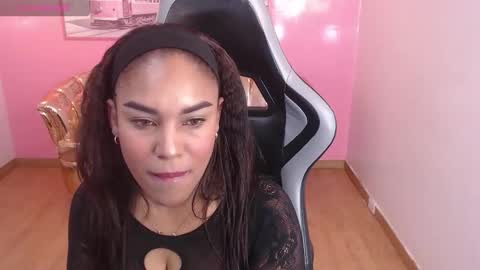 Kamala. Live 2100 - 600 online show from December 18, 3:35 am