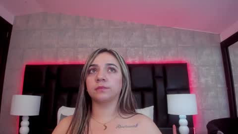 Kamalaholmes online show from December 10, 7:05 am