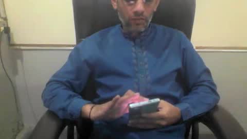 Snapshot of kami99099 chatting on October 17, 4:38 am kami99099 online show from October 17, 4:38 am
