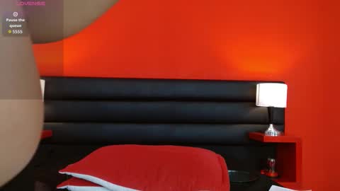 Kami online show from November 9, 10:01 pm