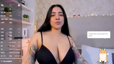 Kamila Betancourt online show from September 25, 1:51 pm