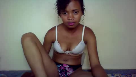 kamillah69 online show from January 16, 8:07 pm