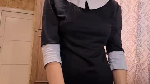 Mari  Simmons online show from October 31, 6:58 am