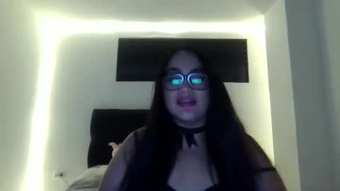 kandy1996 online show from December 18, 4:41 am