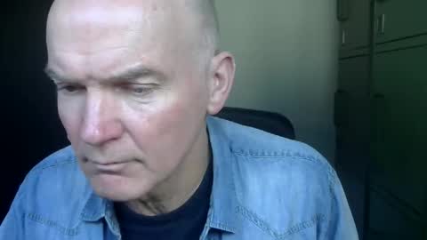 Robbie online show from January 18, 12:47 pm