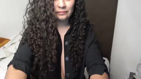 kara online show from February 6, 11:48 pm