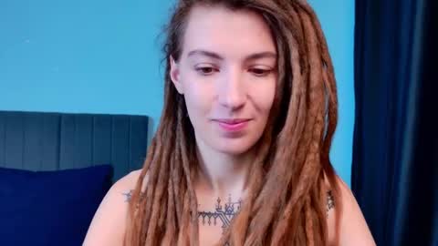 Kara online show from December 2, 9:13 pm