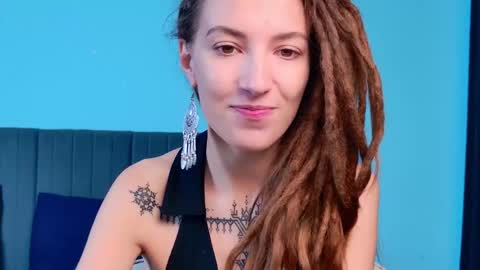 Snapshot of karatart chatting on October 19, 7:40 pm Kara online show from October 19, 7:40 pm