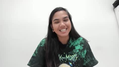 Kare Bear online show from May 1, 10:04 pm