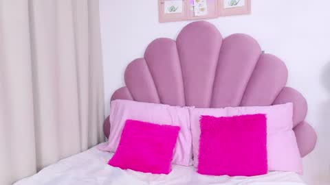 karimeghills online show from June 14, 9:17 pm
