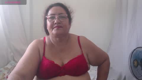 Karina online show from April 14, 3:48 pm