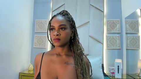 karinaacox online show from March 16, 12:42 pm