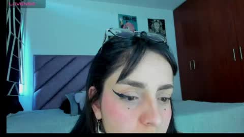 KARINNA  RAVEN online show from June 24, 10:06 pm