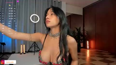 Karin online show from June 10, 5:12 pm