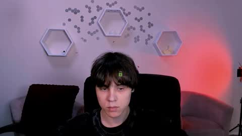 Karl online show from December 5, 10:14 am