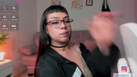 Ill be on at sunday see u Lynn  Could u help me to reach 100 Thmbs upp plssss   Independent girl 3 online show from March 22, 2:48 am