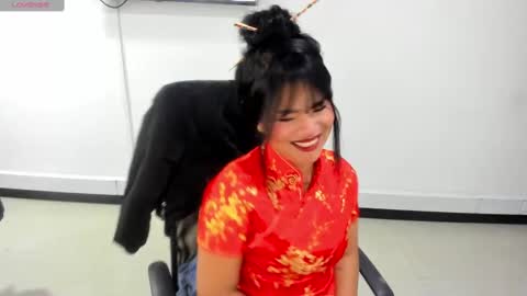 karla_cg online show from October 17, 6:45 pm