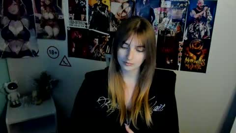 Snapshot of karla_flower chatting on October 13, 12:40 pm Karla online show from October 13, 12:40 pm